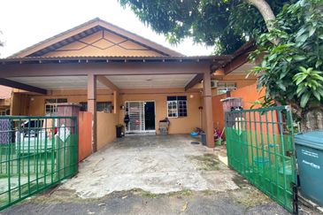 Teres 1 Tingkat Sungai Karang Darat Kuantan (Untuk Dijual)