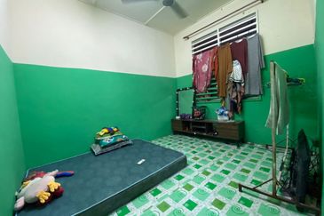 Teres 1 Tingkat Sungai Karang Darat Kuantan (Untuk Dijual)