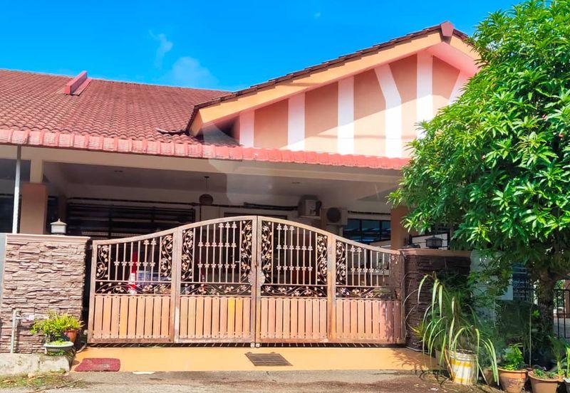 Teres 1 Tingkat Taman Kampung Padang Permai Kuantan (Untuk Dijual)