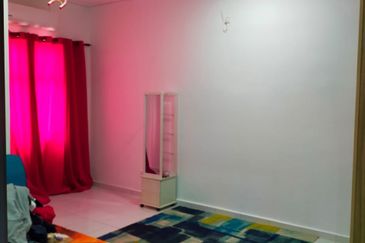 Semi D 2 Tingkat Lakeside Kotasas Kuantan (Untuk Dijual)