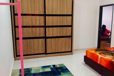 Semi D 2 Tingkat Lakeside Kotasas Kuantan (Untuk Dijual)