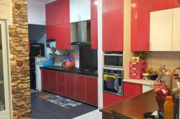 Semi D 2 Tingkat Lakeside Kotasas Kuantan (Untuk Dijual)