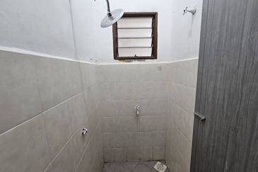  Teres 1 Tingkat Taman Desa Bongsu Mentakab (Untuk Dijual)