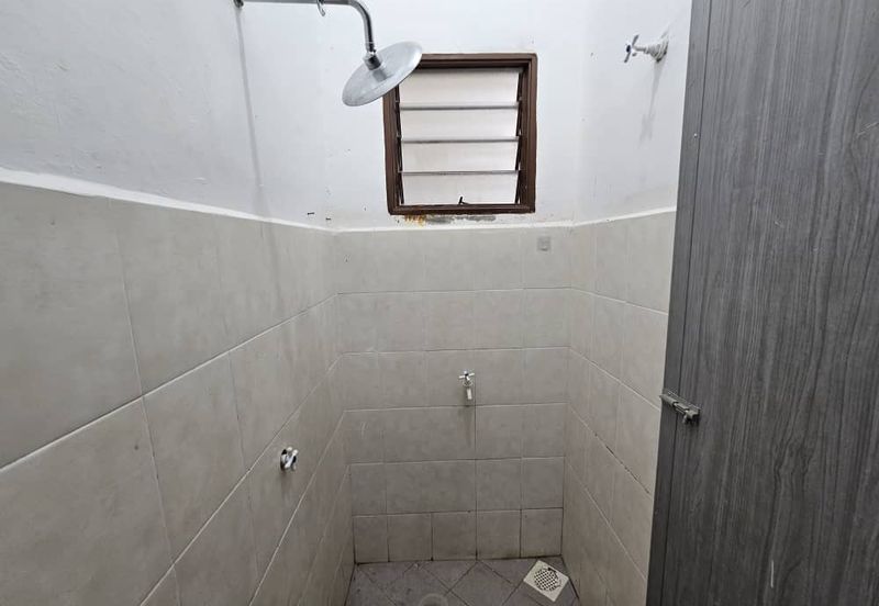  Teres 1 Tingkat Taman Desa Bongsu Mentakab (Untuk Dijual)