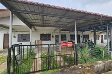  Teres 1 Tingkat Taman Desa Bongsu Mentakab (Untuk Dijual)