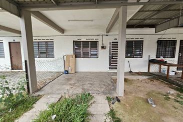  Teres 1 Tingkat Taman Desa Bongsu Mentakab (Untuk Dijual)