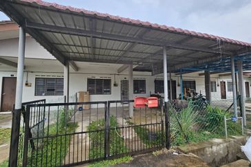  Teres 1 Tingkat Taman Desa Bongsu Mentakab (Untuk Dijual)