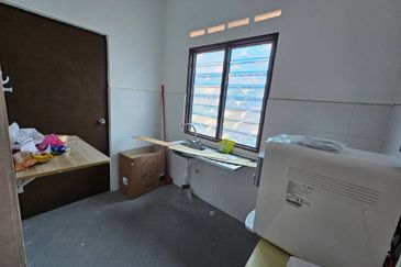  Teres 1 Tingkat Taman Desa Bongsu Mentakab (Untuk Dijual)