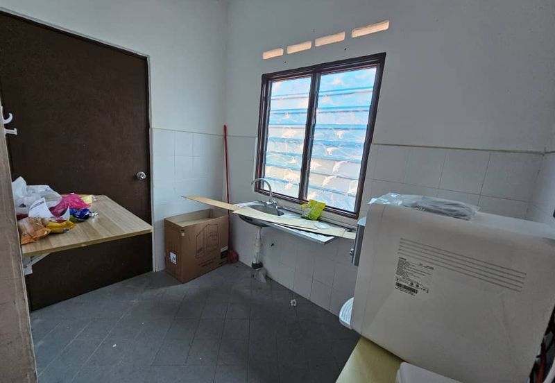  Teres 1 Tingkat Taman Desa Bongsu Mentakab (Untuk Dijual)