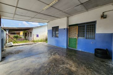 Semi D Sri Mahkota Taman Seri Kuantan (Untuk Dijual)