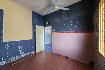 Semi D Sri Mahkota Taman Seri Kuantan (Untuk Dijual)