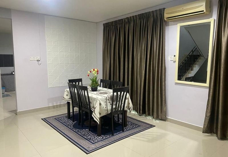 Semi D 2 Tingkat Taman Sapura Indah Gong Badak (Untuk Dijual)