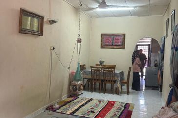 Teres 1 Tingkat Taman Chukai Indah Kemaman (Untuk Dijual)