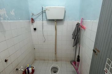 Teres 1 Tingkat Taman Chukai Indah Kemaman (Untuk Dijual)