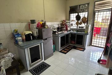 Teres 1 Tingkat Taman Chukai Indah Kemaman (Untuk Dijual)