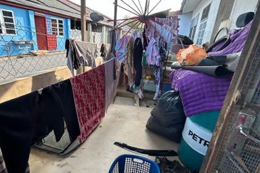 Teres 1 Tingkat Taman Chukai Indah Kemaman (Untuk Dijual)