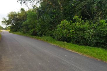 2.8 Ekar Tanah Pantai Sepat Kuantan Freehold Untuk Dijual