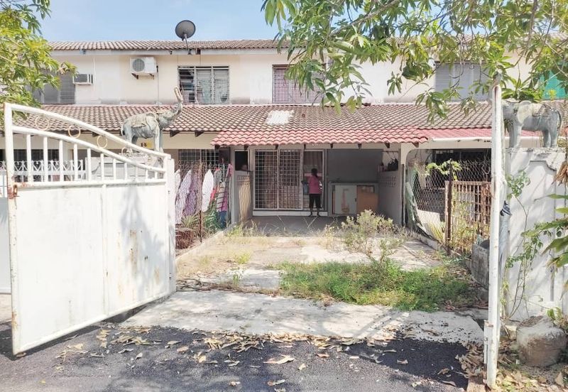 Teres 2 Tingkat Bukit Setongkol Kuantan (Untuk Dijual)