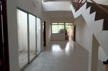 BANDAR BARU KUANTAN PUTRI