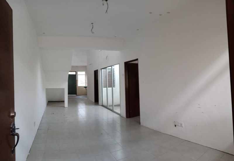 BANDAR BARU KUANTAN PUTRI