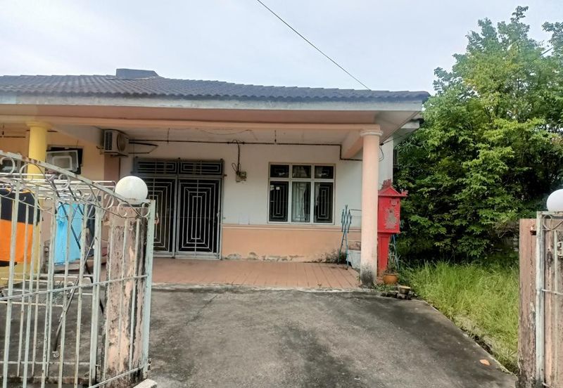Semi D 1 Tingkat Taman Mutiara Binjai Kemaman (Untuk Dijual)