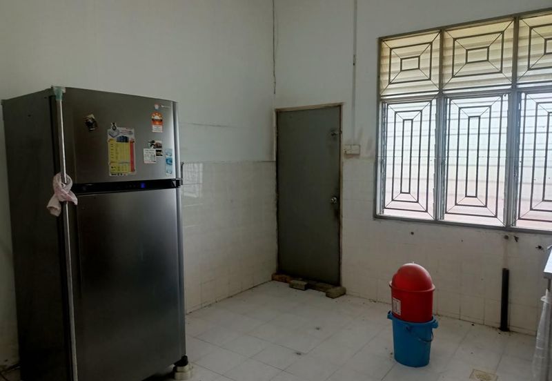 Semi D 1 Tingkat Taman Mutiara Binjai Kemaman (Untuk Dijual)