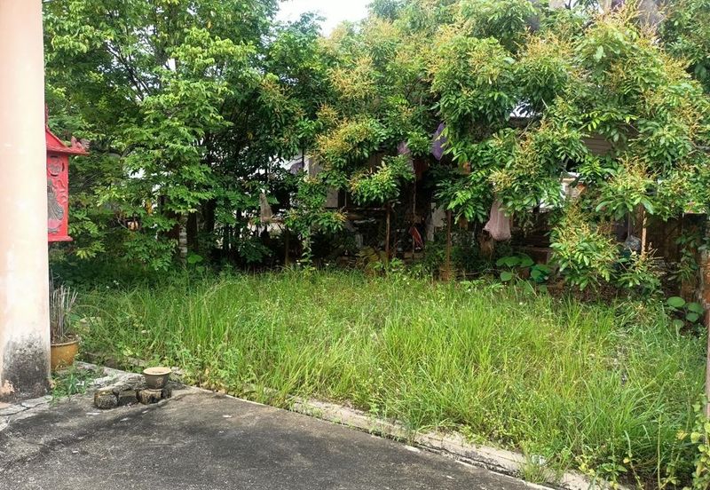 Semi D 1 Tingkat Taman Mutiara Binjai Kemaman (Untuk Dijual)