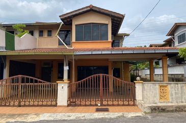 Semi D 2 Tingkat Indera Mahkota 14 Kuantan (Untuk Dijual) 