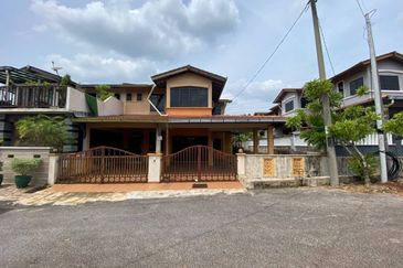 Semi D 2 Tingkat Indera Mahkota 14 Kuantan (Untuk Dijual) 