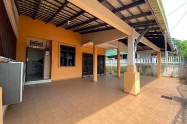 Semi D 2 Tingkat Indera Mahkota 14 Kuantan (Untuk Dijual) 