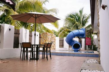 Villa 2 Tingkat Batu Buruk Kuala Terengganu (Untuk Dijual)