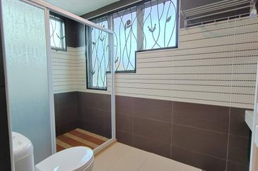 Villa 2 Tingkat Batu Buruk Kuala Terengganu (Untuk Dijual)