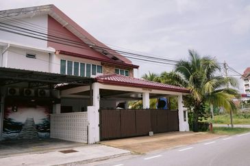 Villa 2 Tingkat Batu Buruk Kuala Terengganu (Untuk Dijual)