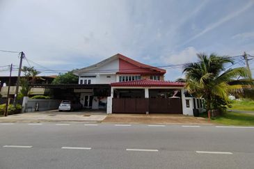 Villa 2 Tingkat Batu Buruk Kuala Terengganu (Untuk Dijual)