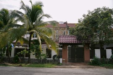 Villa 2 Tingkat Batu Buruk Kuala Terengganu (Untuk Dijual)