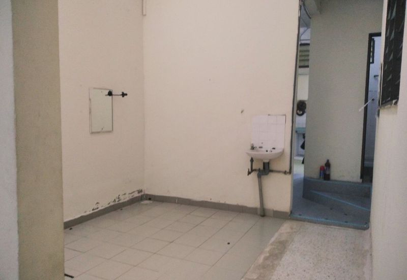 Teres 1 Tingkat Taman Dahlia Kampung Baru Kerteh (Untuk Dijual)