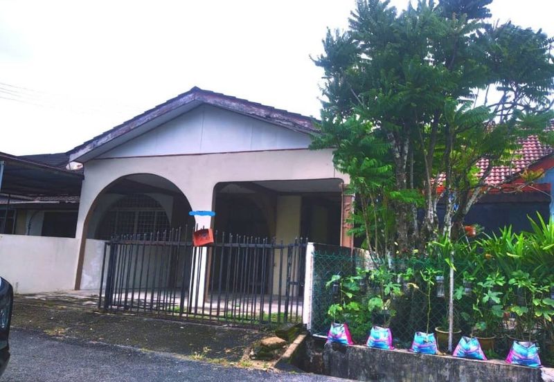 Teres 1 Tingkat Taman Dahlia Kampung Baru Kerteh (Untuk Dijual)