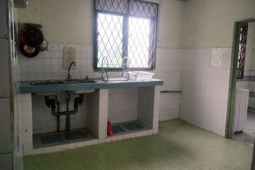 Teres 1 Tingkat Taman Dahlia Kampung Baru Kerteh (Untuk Dijual)