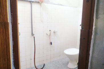 Teres 1 Tingkat Taman Dahlia Kampung Baru Kerteh (Untuk Dijual)