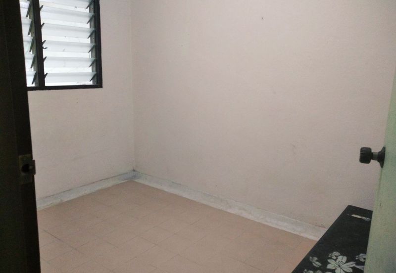 Teres 1 Tingkat Taman Dahlia Kampung Baru Kerteh (Untuk Dijual)