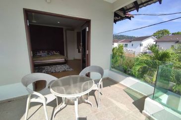 Banglo 2 Tingkat Tok Sira Kuantan (Untuk Dijual)