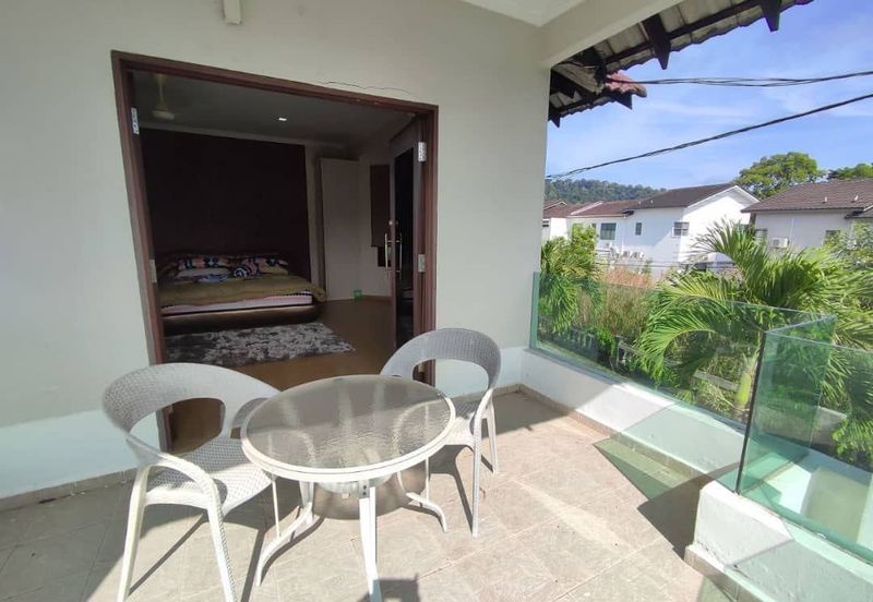 Banglo 2 Tingkat Tok Sira Kuantan (Untuk Dijual)