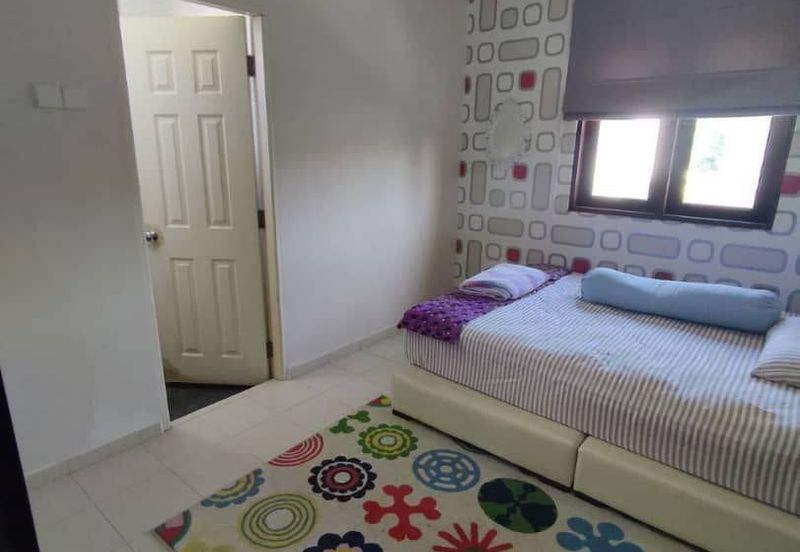 Banglo 2 Tingkat Tok Sira Kuantan (Untuk Dijual)