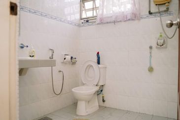 Banglo 2 Tingkat Taman Ibai Golf Kuala Terengganu (Untuk Dijual)