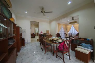 Banglo 2 Tingkat Taman Ibai Golf Kuala Terengganu (Untuk Dijual)