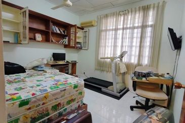 Banglo 2 Tingkat Taman Ibai Golf Kuala Terengganu (Untuk Dijual)