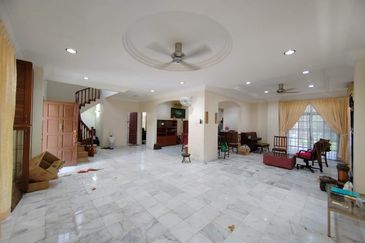 Banglo 2 Tingkat Taman Ibai Golf Kuala Terengganu (Untuk Dijual)