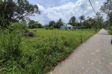 Lot Tanah Bangunan Jaya Gading Kuantan (Untuk Dijual)