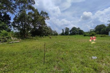 Lot Tanah Bangunan Jaya Gading Kuantan (Untuk Dijual)