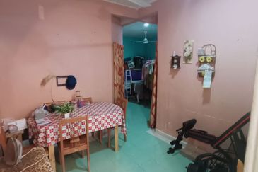 Teres 1 Taman Asoka Bandar Baru Bukit Mentok Kemaman (Untuk Dijual)